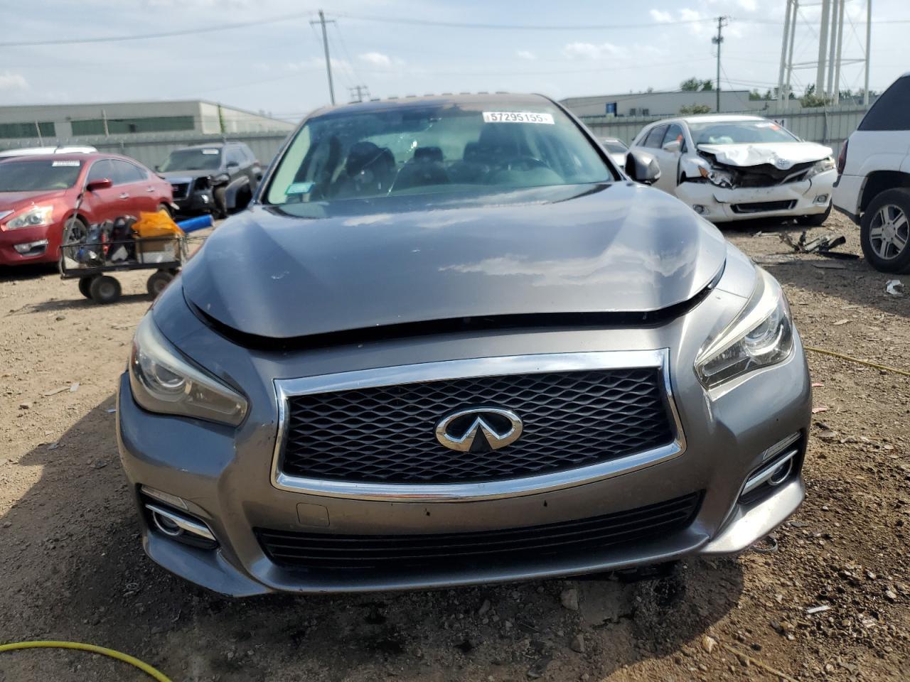 2016 INFINITI Q50