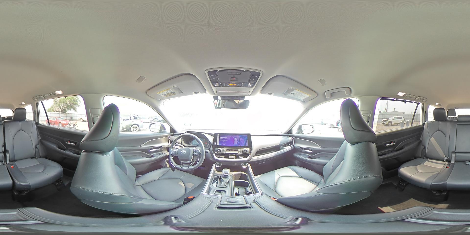 2024 TOYOTA HIGHLANDER