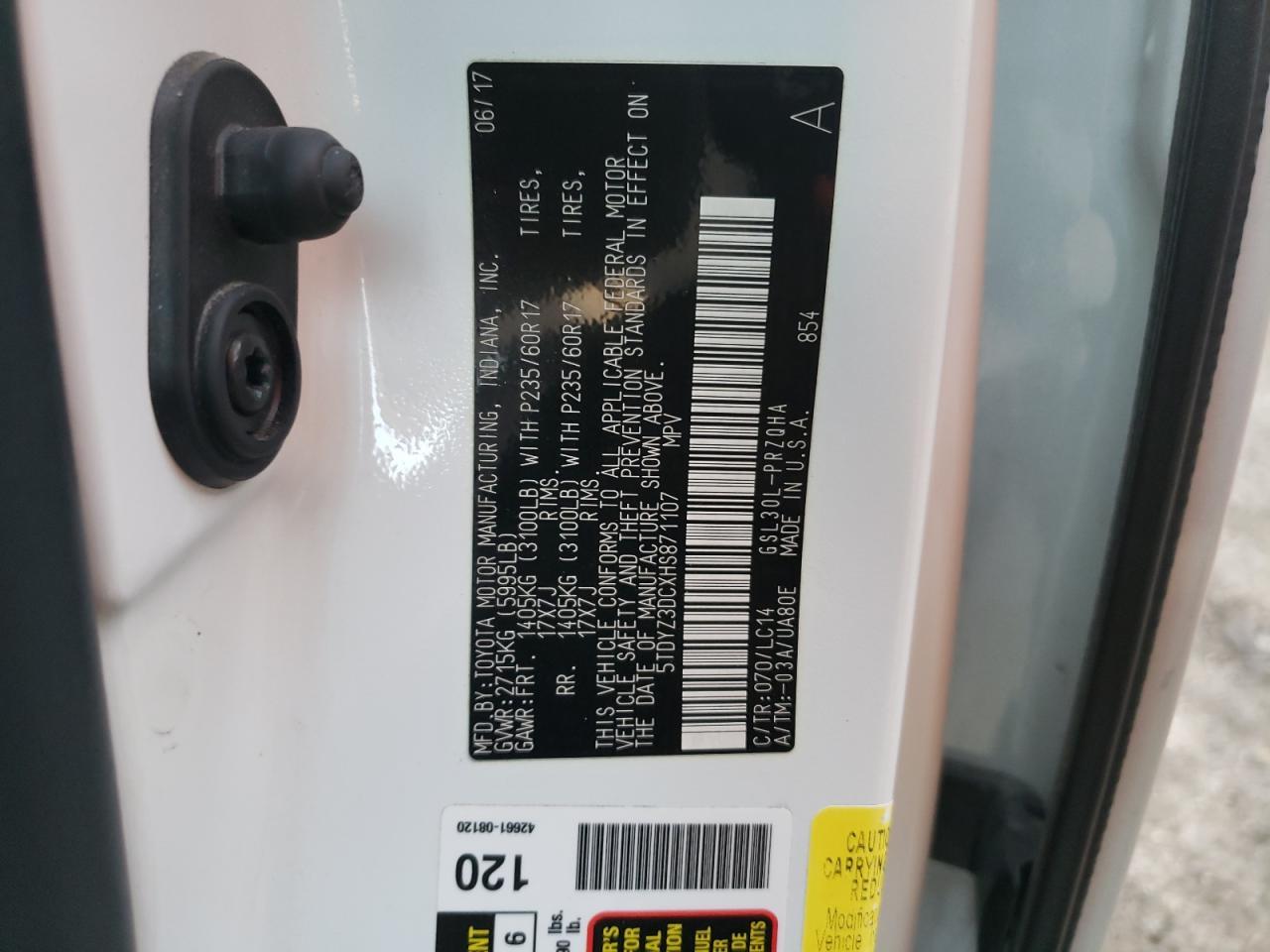 2017 TOYOTA SIENNA