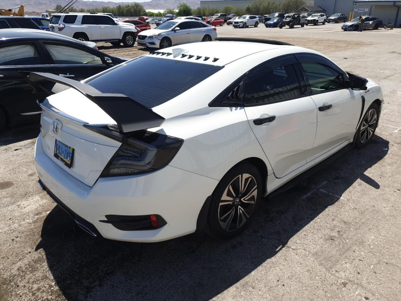 2016 HONDA CIVIC