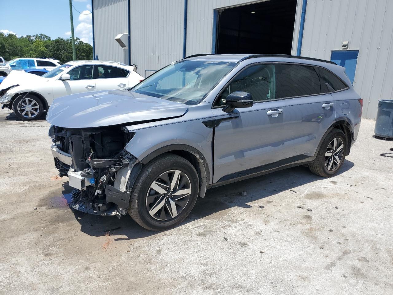 2022 KIA SORENTO