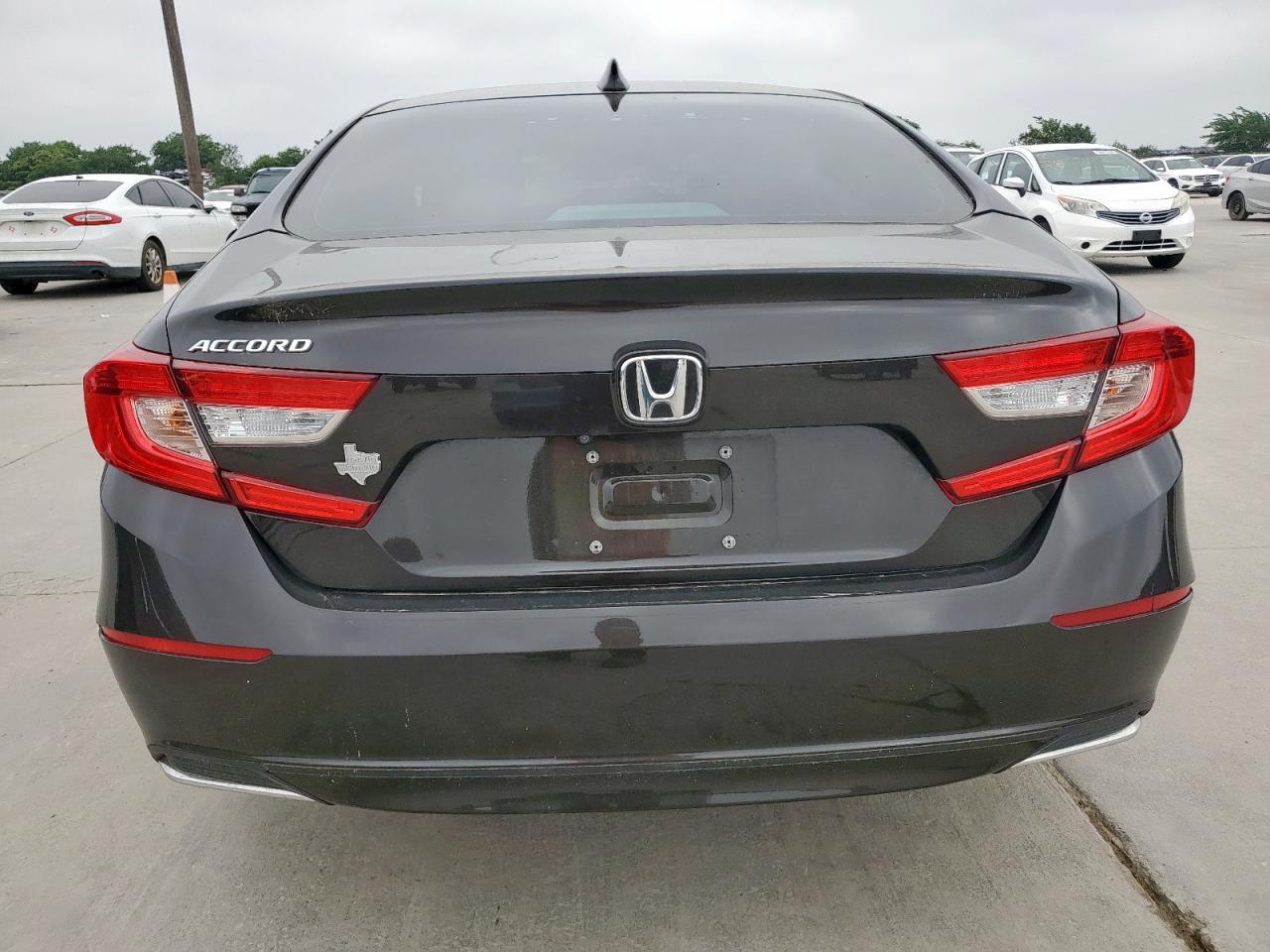 2018 HONDA ACCORD