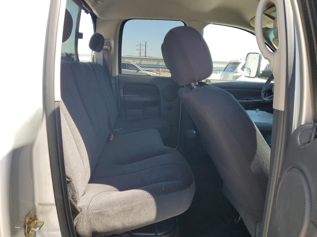 2005 DODGE Ram 2500