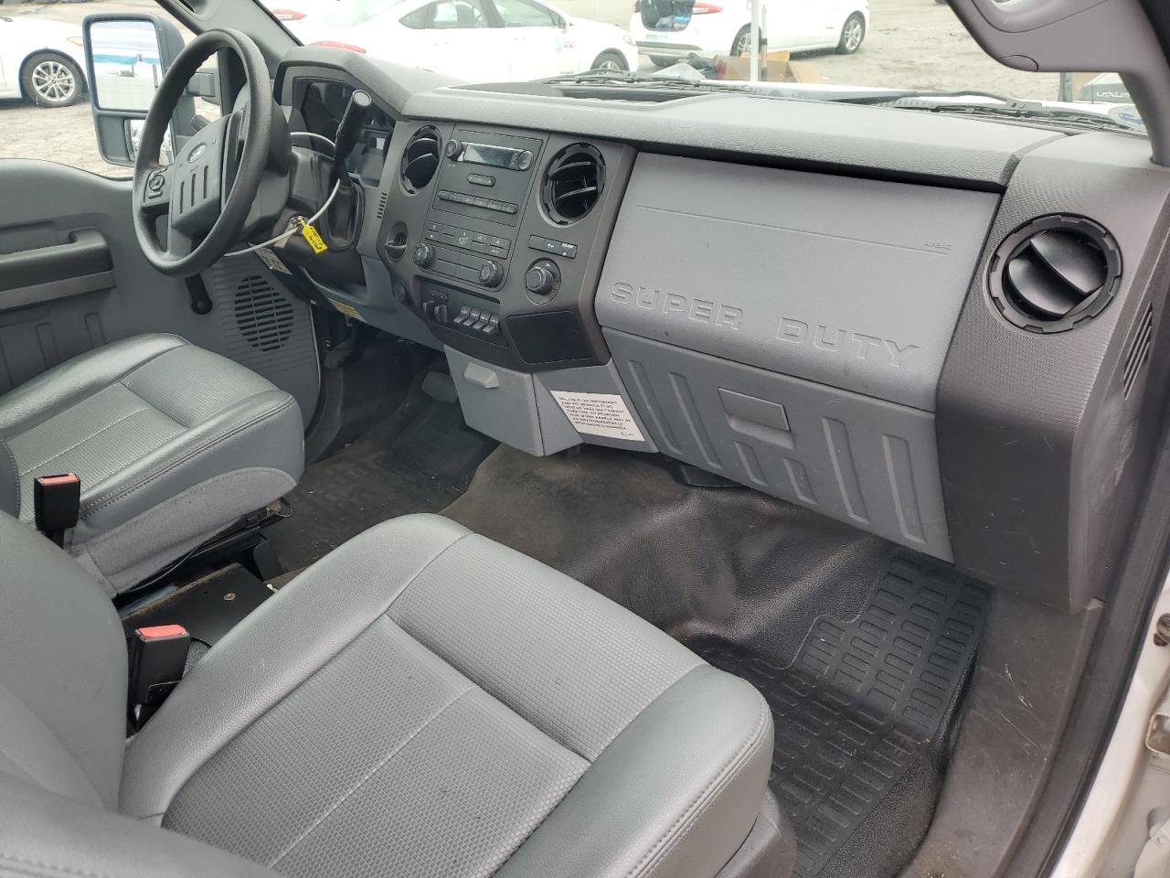 2013 FORD F-250