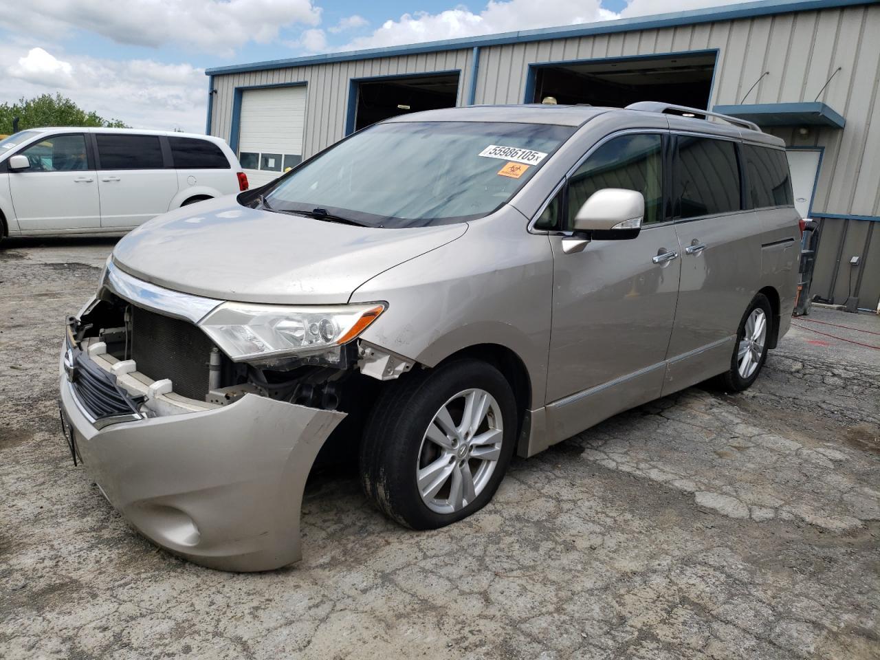 2013 NISSAN Quest
