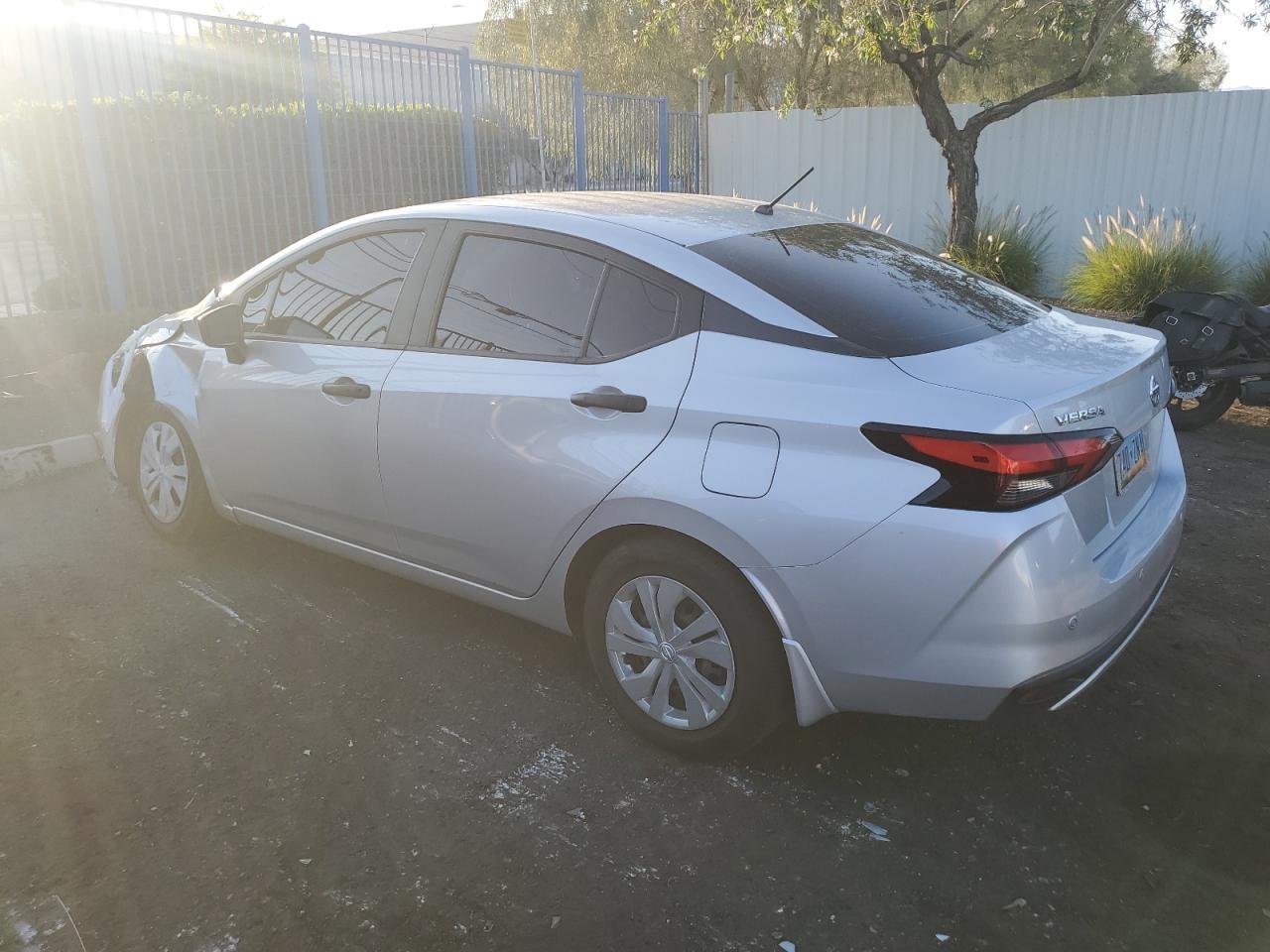2020 NISSAN VERSA
