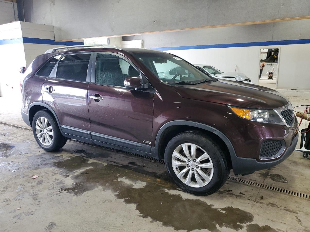 2011 KIA SORENTO