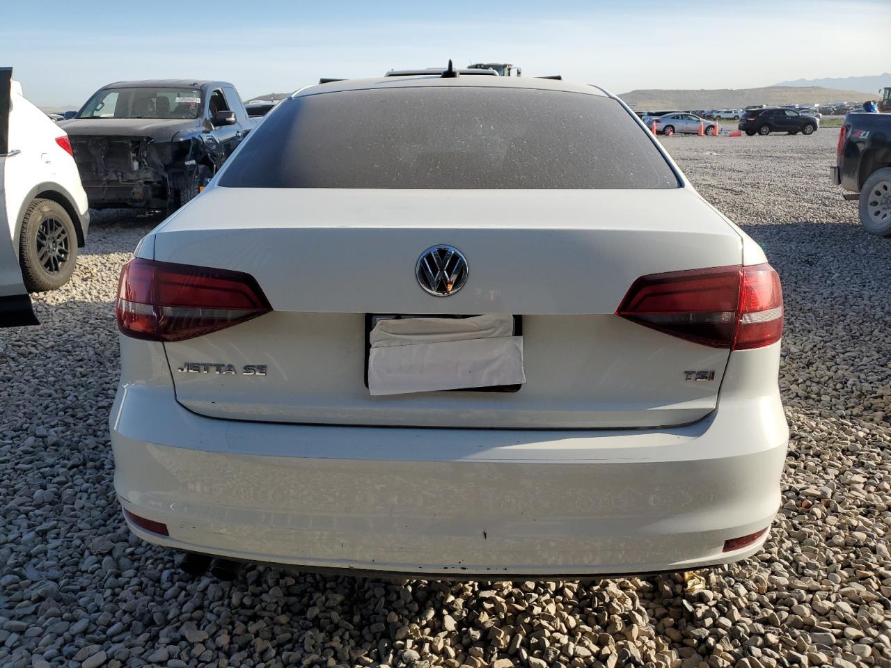 2018 VOLKSWAGEN JETTA