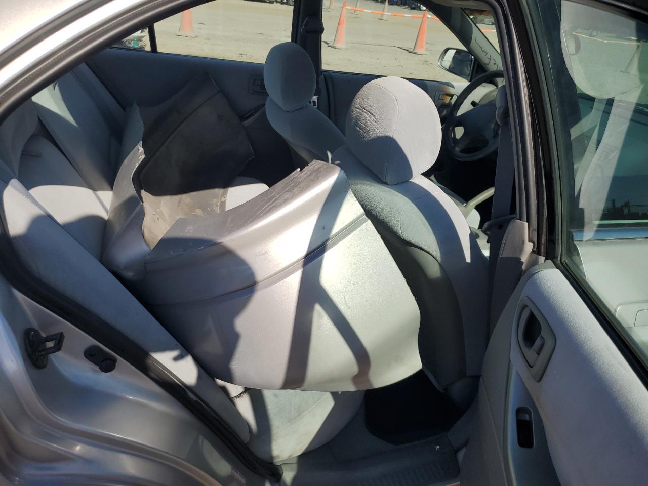 2003 MITSUBISHI Galant