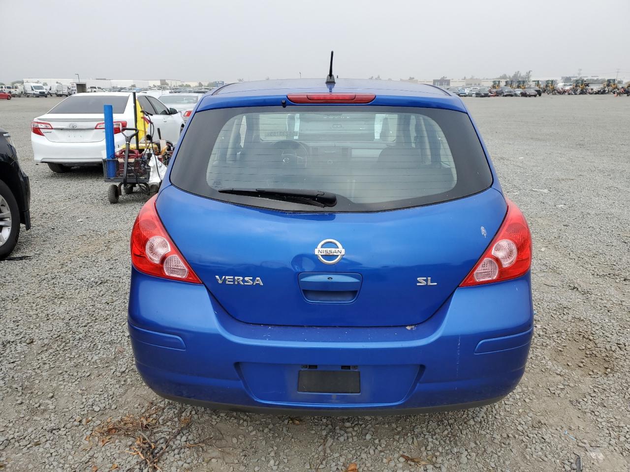 2009 NISSAN VERSA