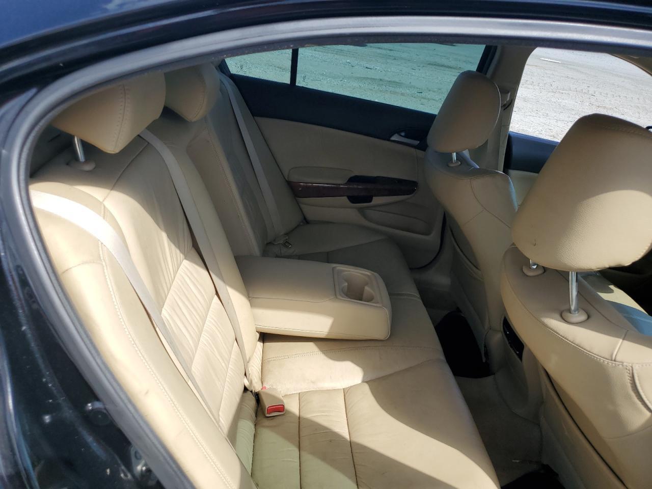 2011 HONDA ACCORD