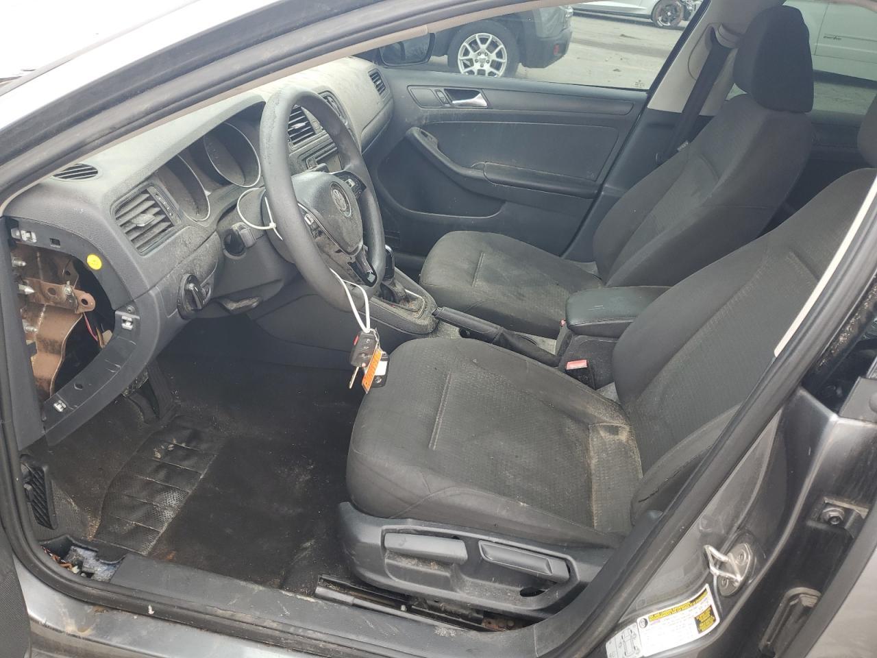 2016 VOLKSWAGEN JETTA