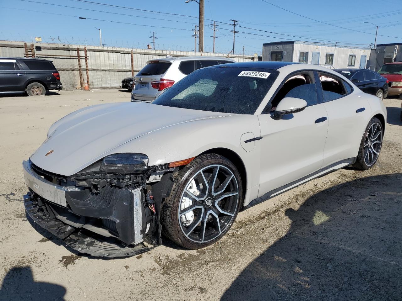 2023 PORSCHE Taycan