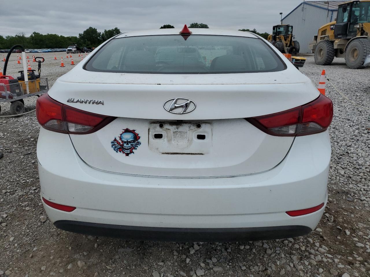 2016 HYUNDAI ELANTRA