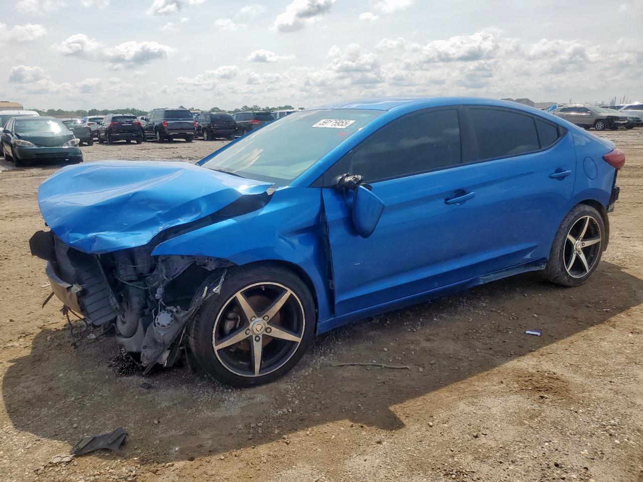 2017 HYUNDAI ELANTRA