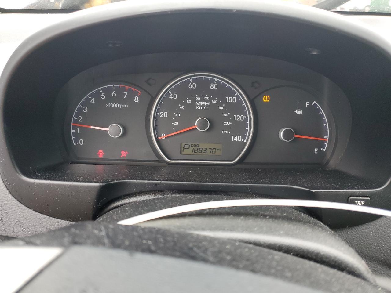 2010 HYUNDAI ELANTRA