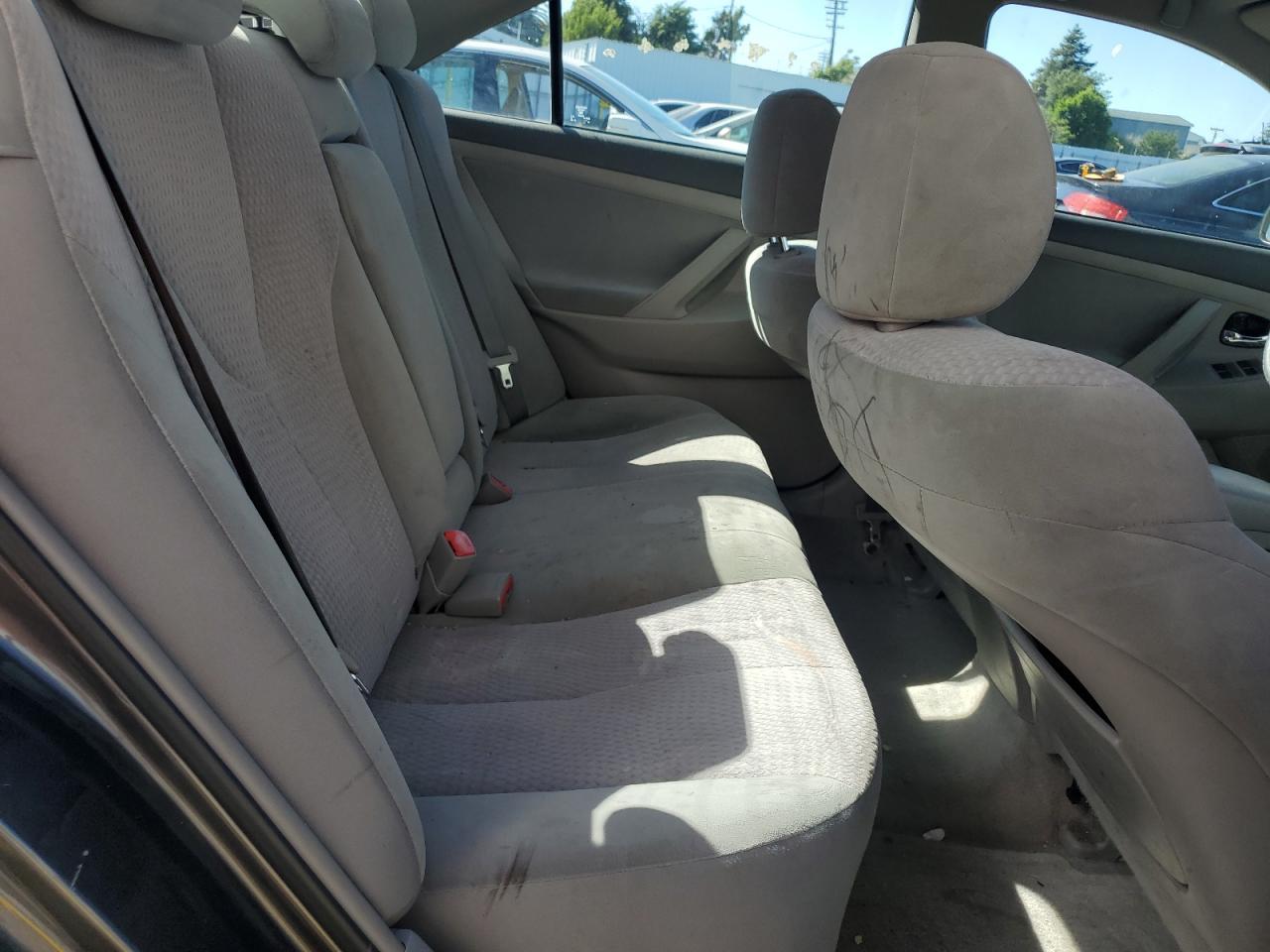 2010 TOYOTA CAMRY