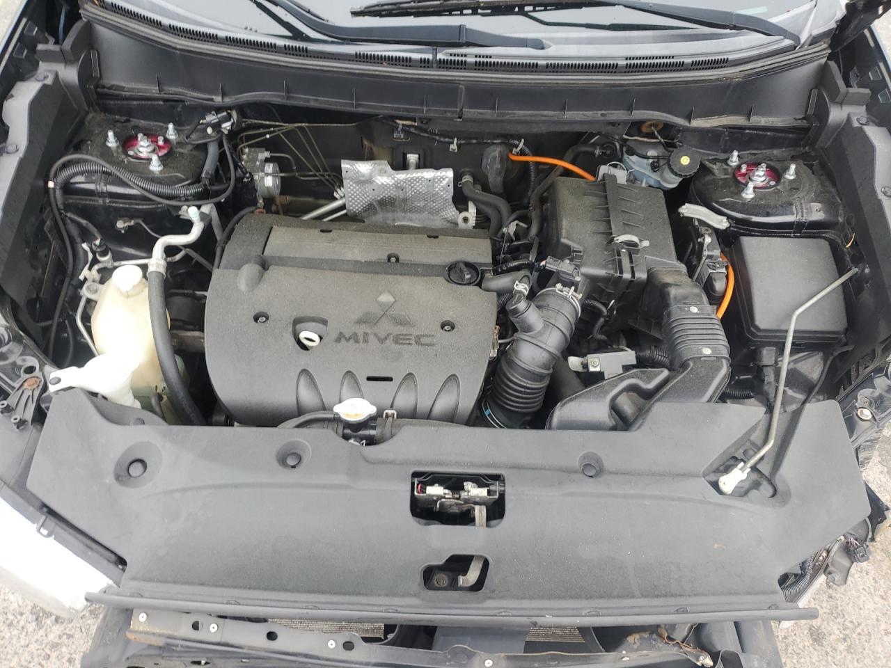 2015 MITSUBISHI outlander