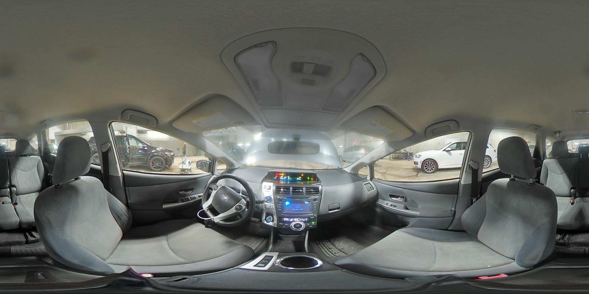2012 TOYOTA PRIUS V
