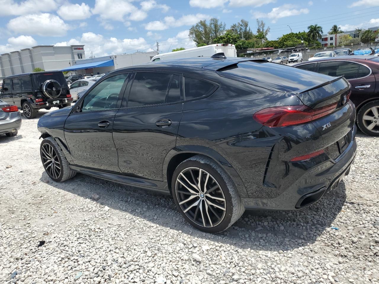 2022 BMW X6