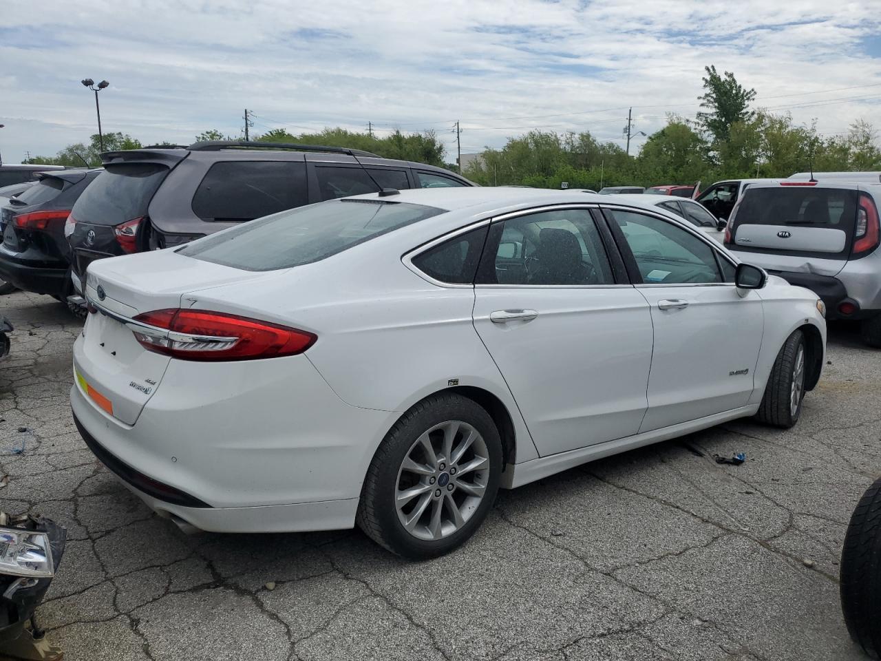 2017 FORD FUSION