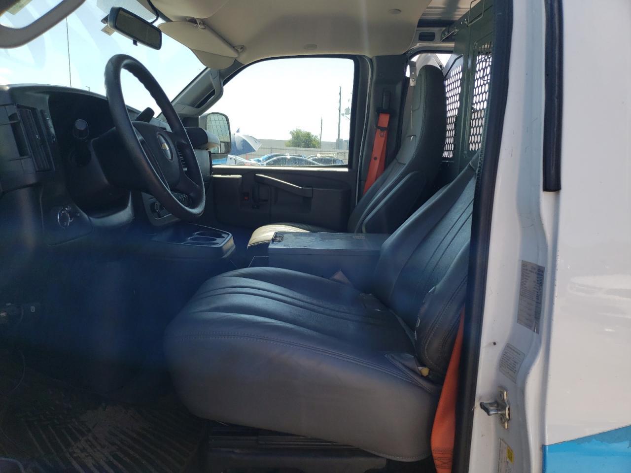 2017 CHEVROLET EXPRESS 2500
