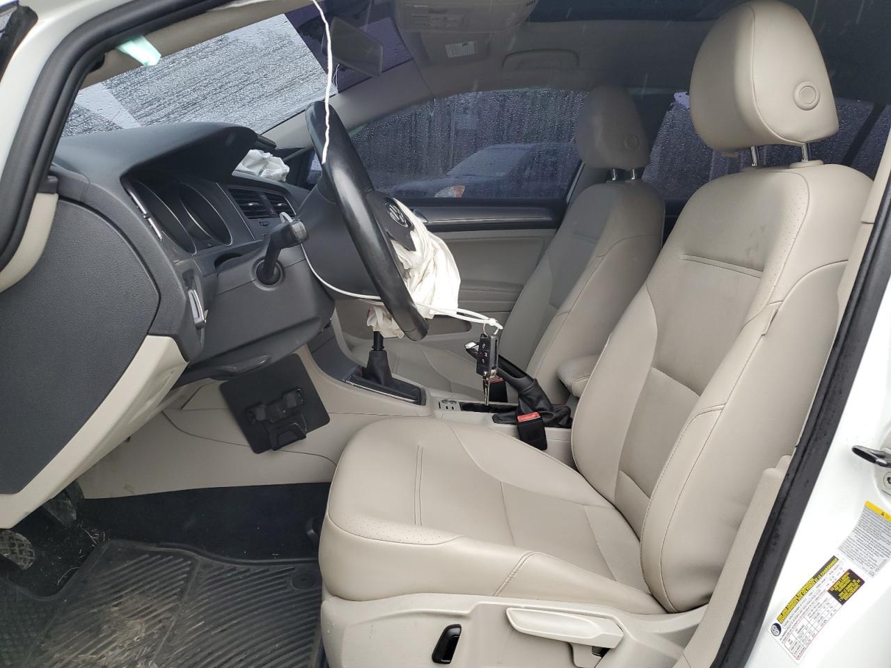 2015 VOLKSWAGEN GOLF