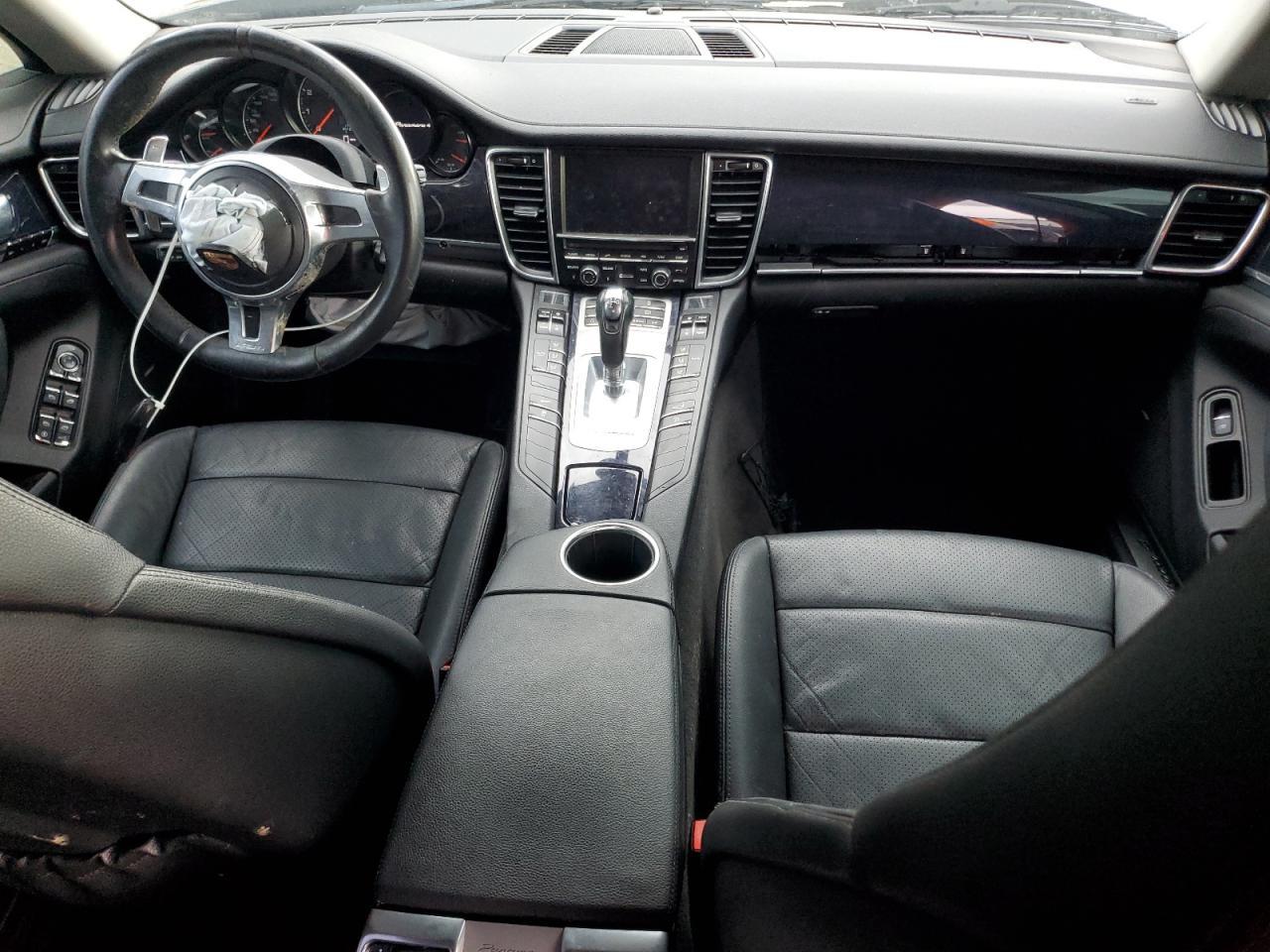 2012 PORSCHE Panamera