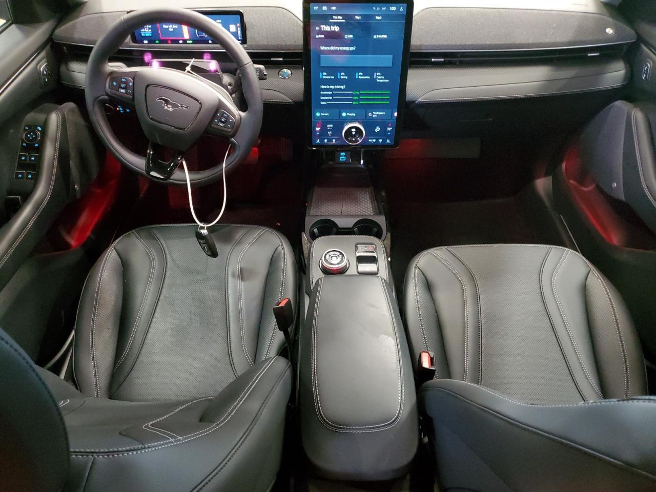 2023 FORD Mustang Mach-E