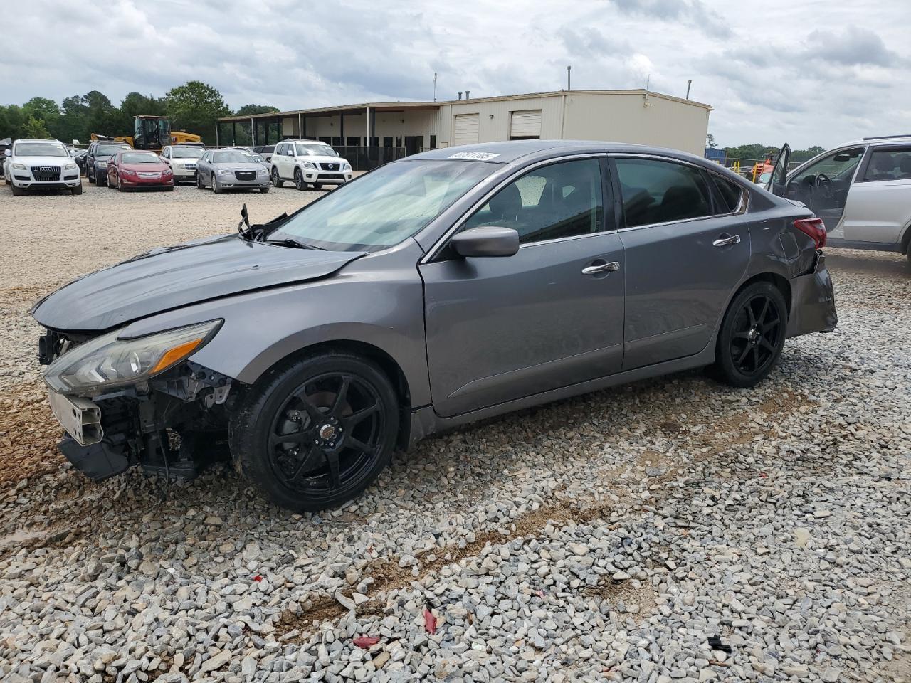 2017 NISSAN ALTIMA