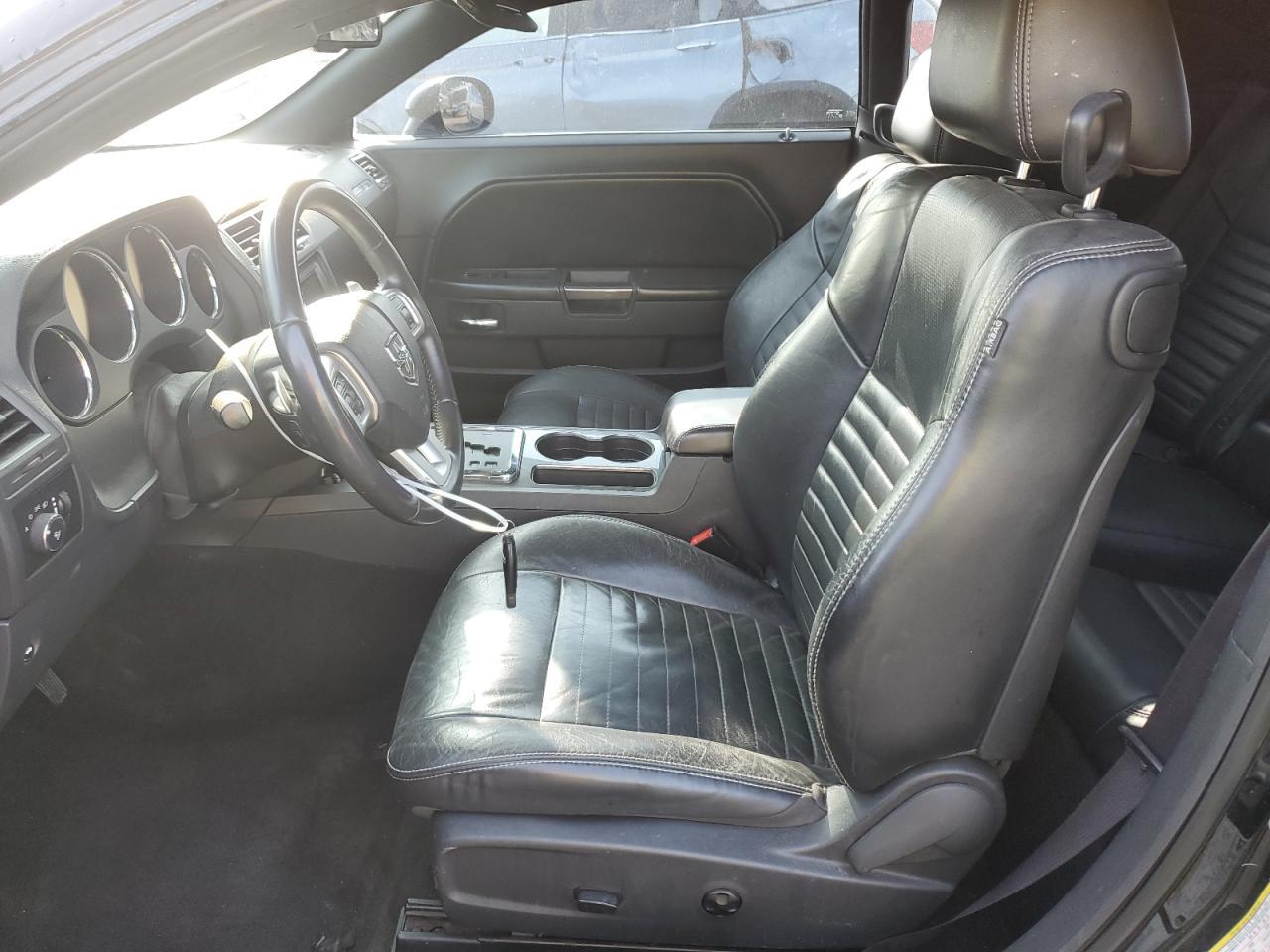 2014 DODGE Challenger