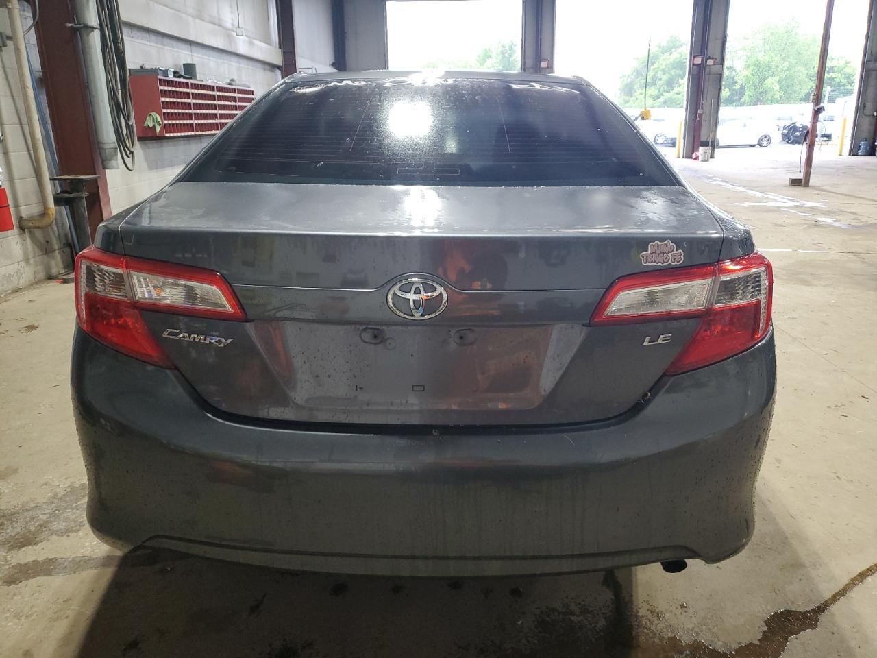 2013 TOYOTA CAMRY