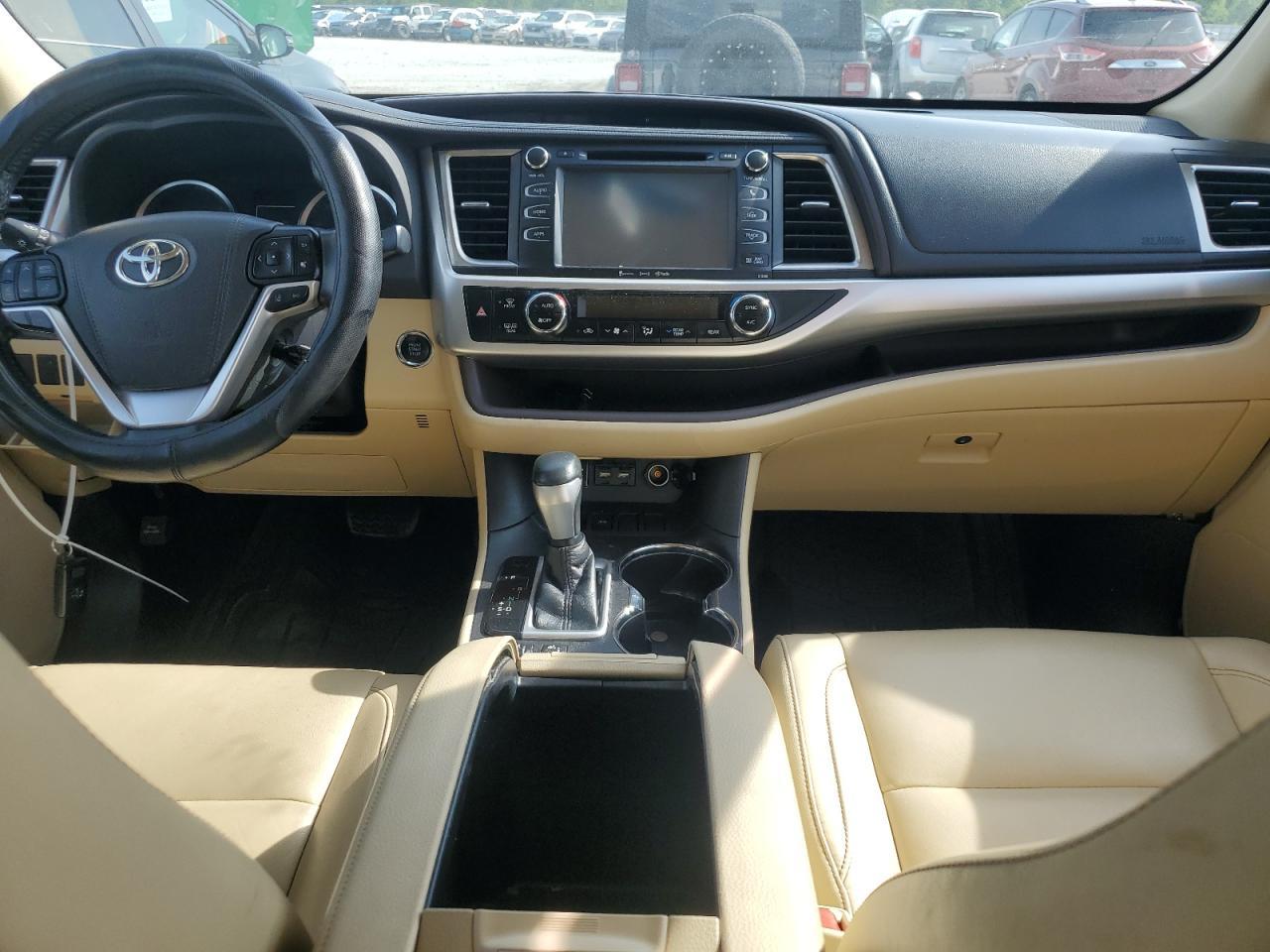 2019 TOYOTA HIGHLANDER