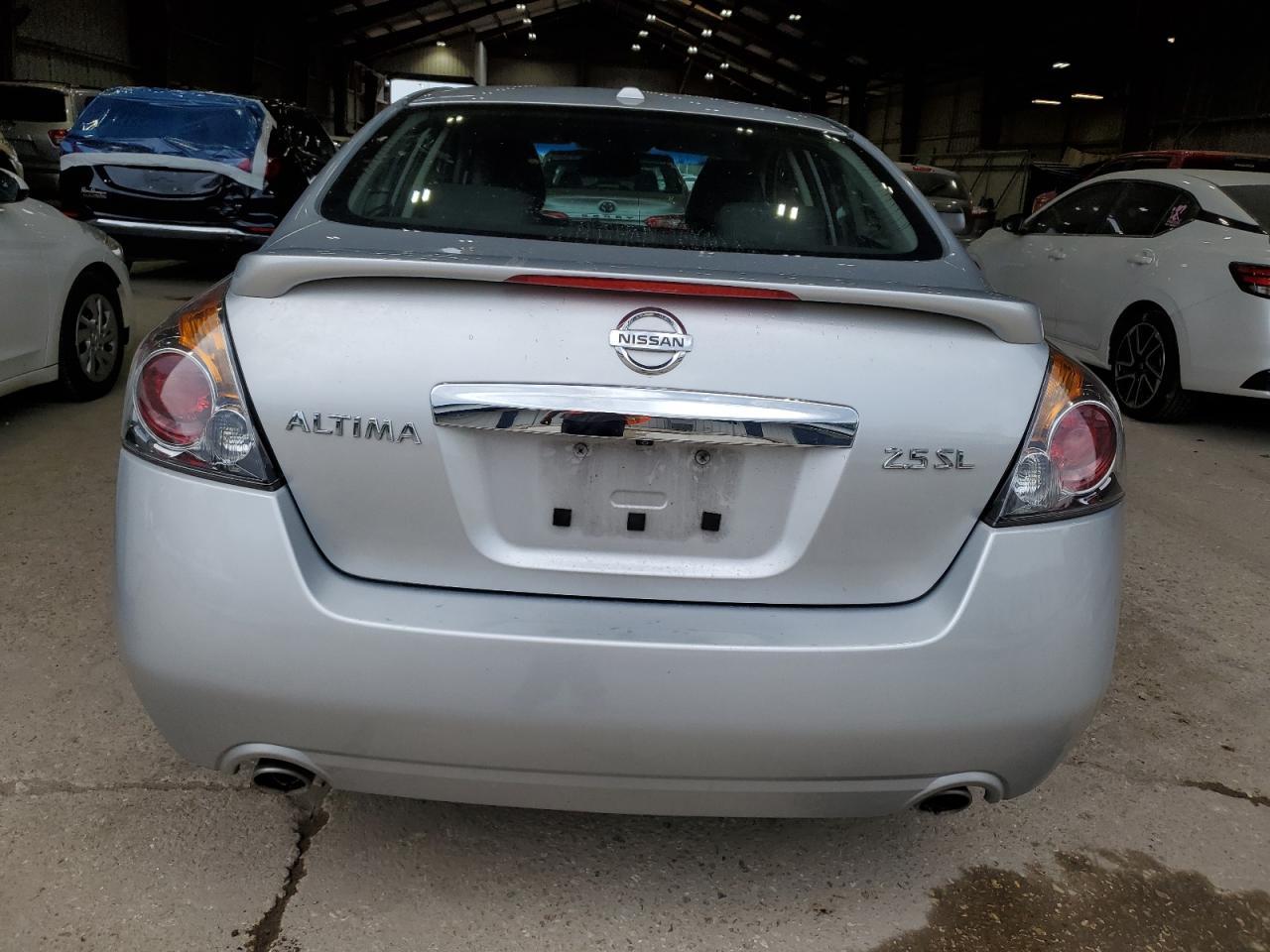 2010 NISSAN ALTIMA