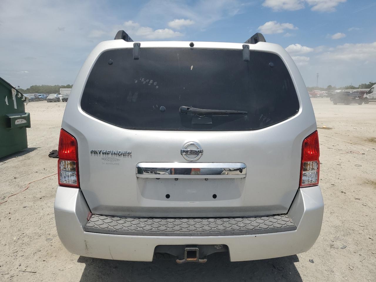 2012 NISSAN PATHFINDER