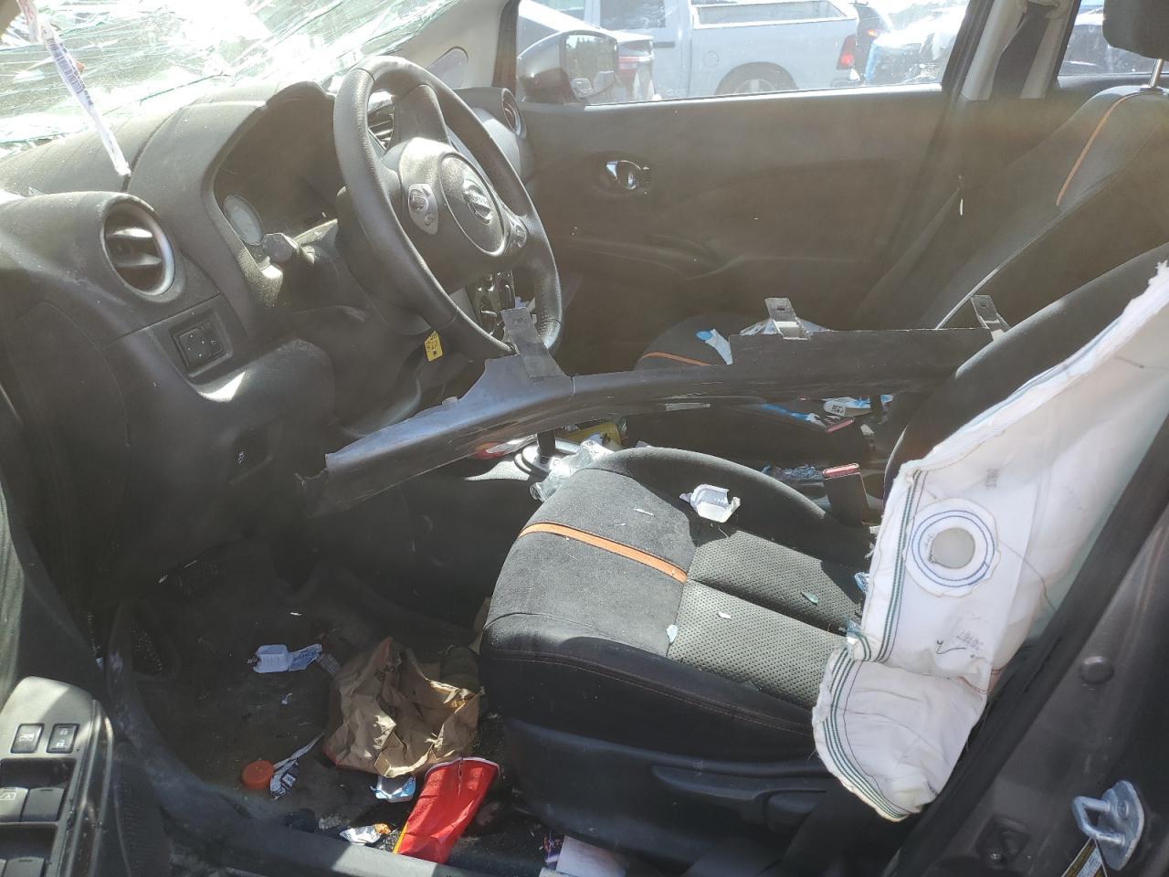 2016 NISSAN Versa Note