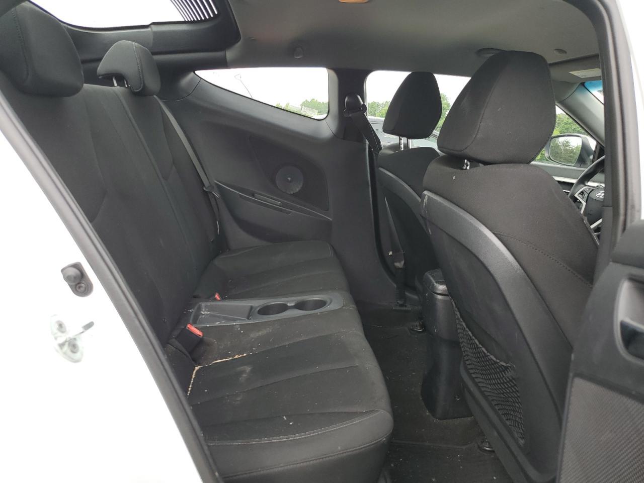 2013 HYUNDAI VELOSTER