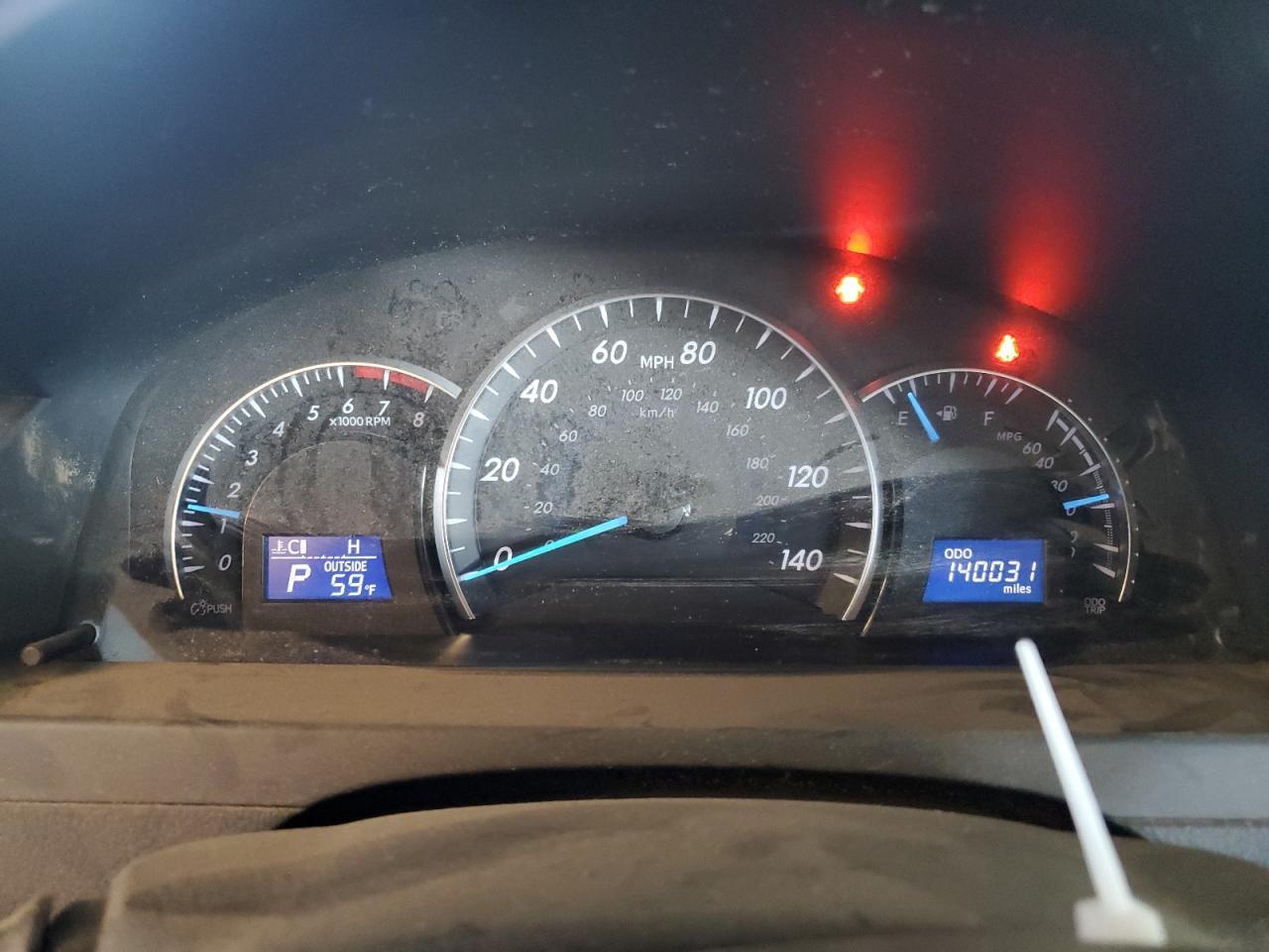 2014 TOYOTA CAMRY