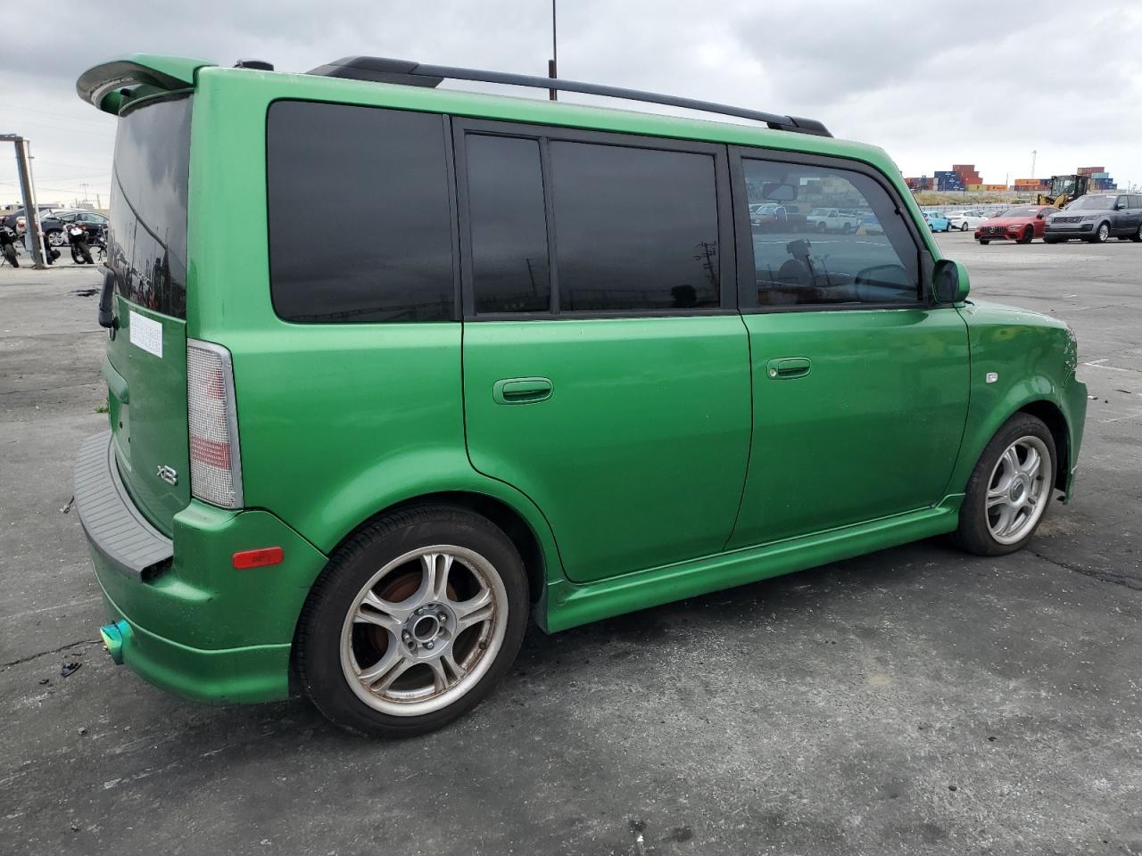 2006 TOYOTA SCION
