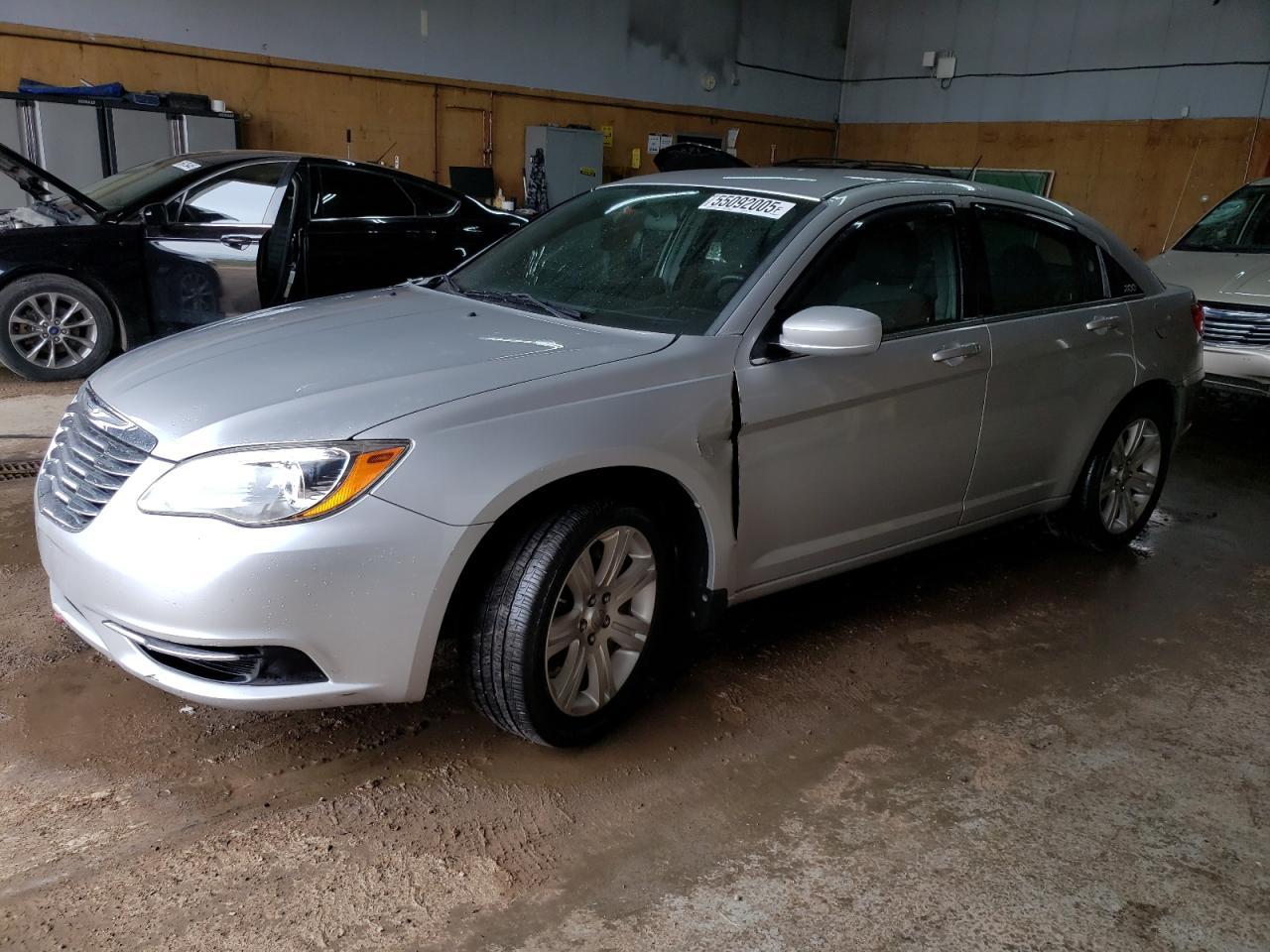 2012 CHRYSLER 200