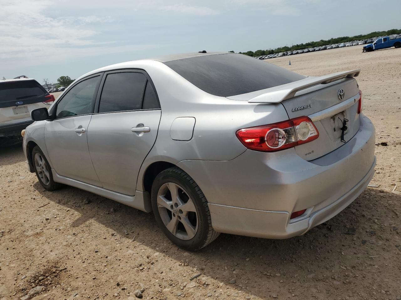 2011 TOYOTA COROLLA