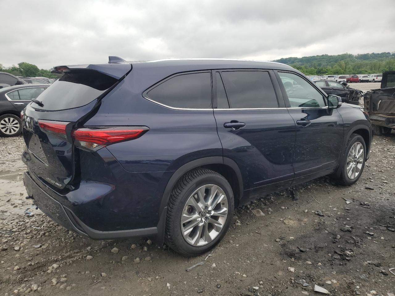 2020 TOYOTA HIGHLANDER