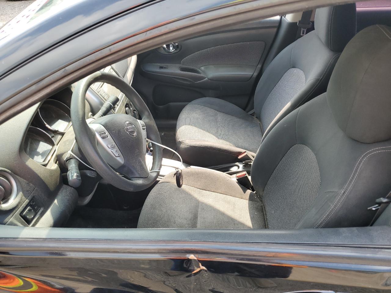 2016 NISSAN VERSA