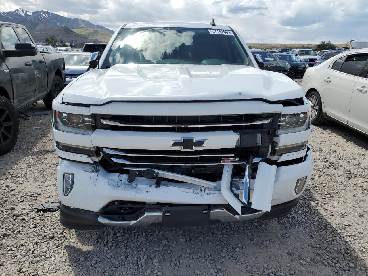 2018 CHEVROLET Silverado