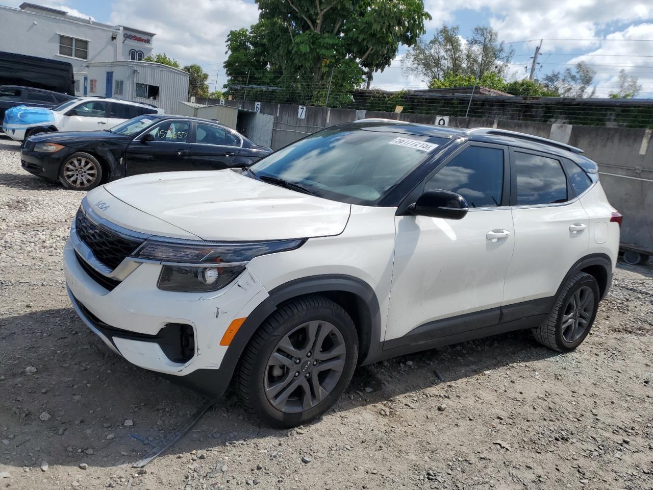 2023 KIA SELTOS