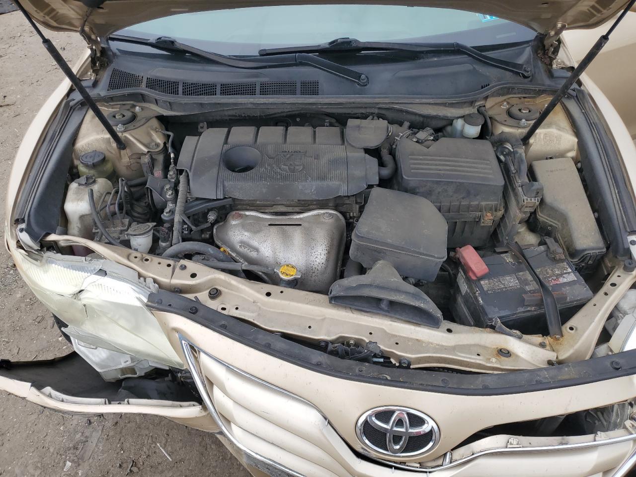 2010 TOYOTA CAMRY
