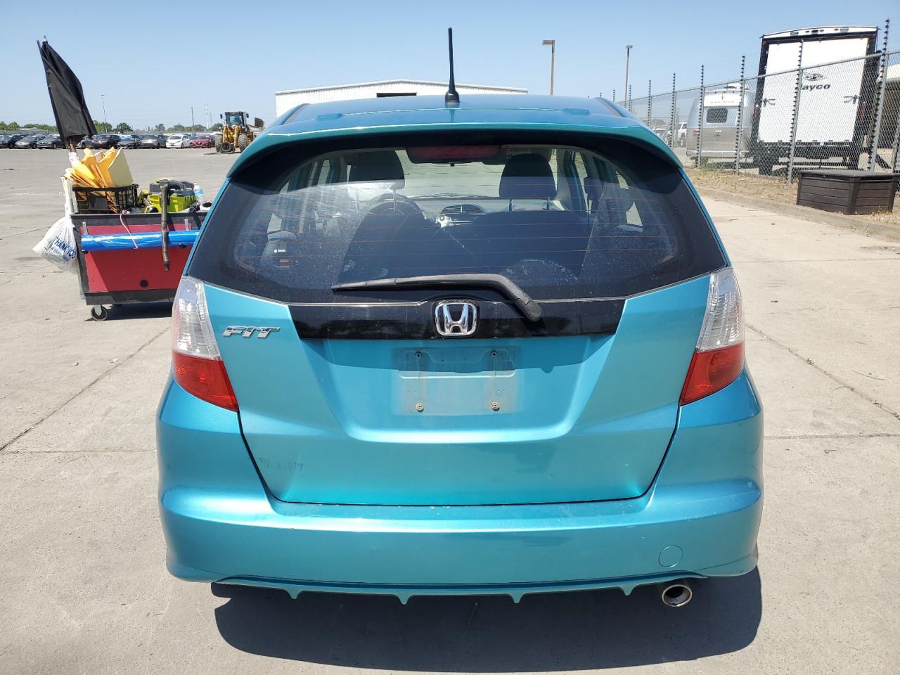 2012 HONDA FIT