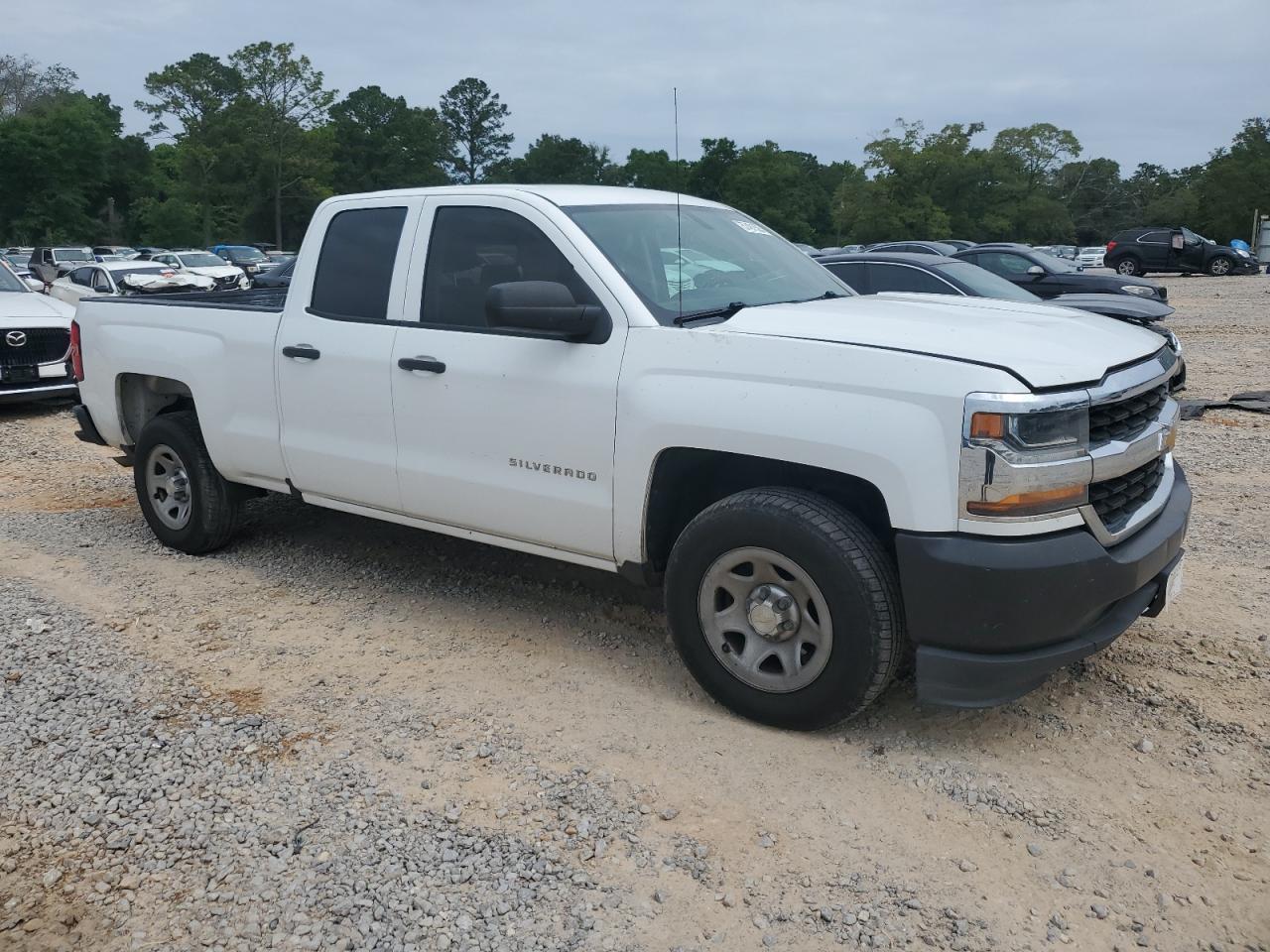 2017 CHEVROLET Silverado