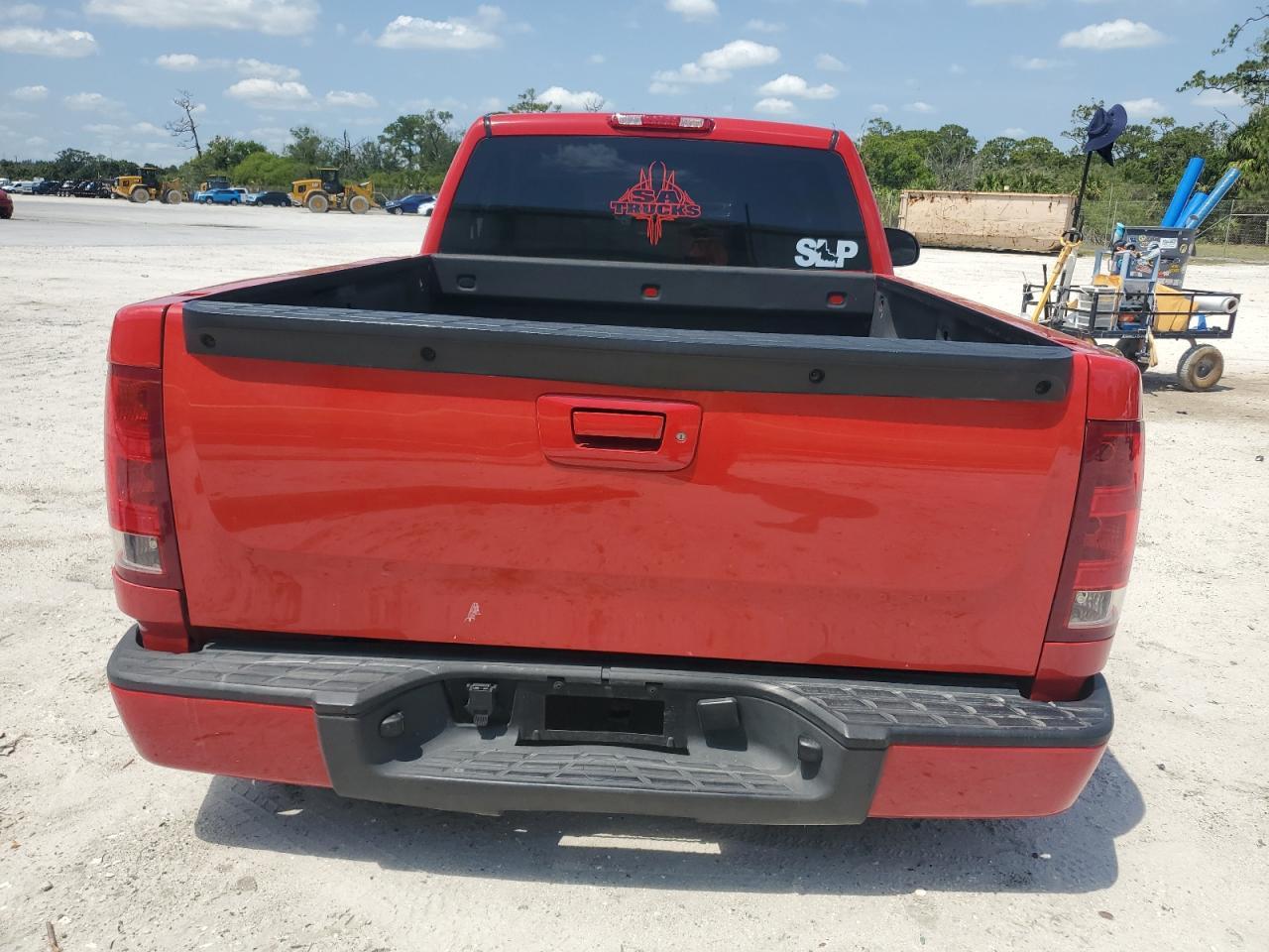 2011 GMC Sierra
