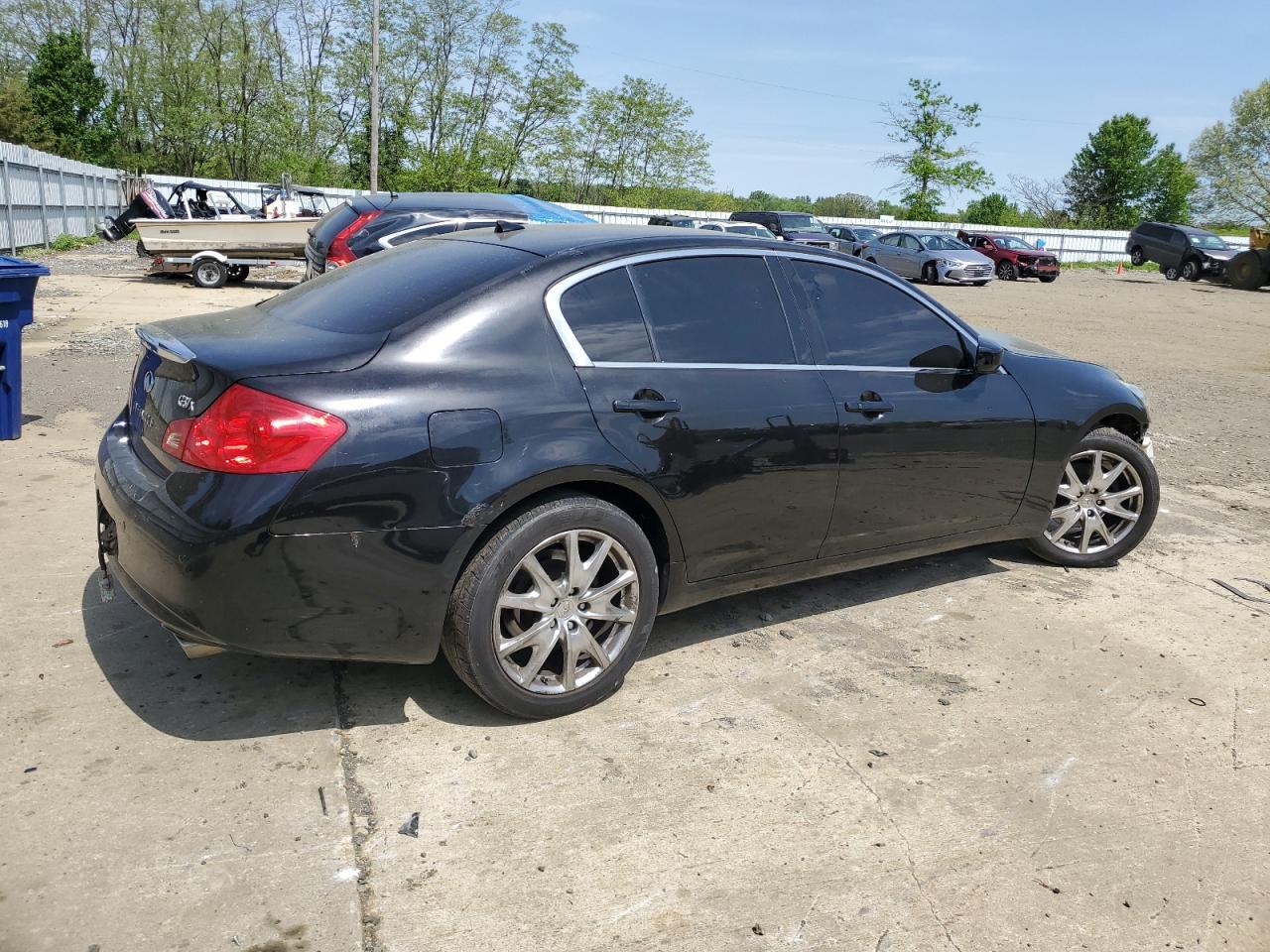 2012 INFINITI G37